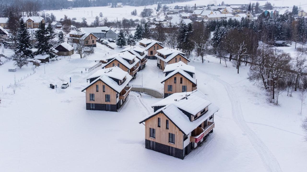 Resort Male Lipno Cerna v Posumavi Bagian luar foto