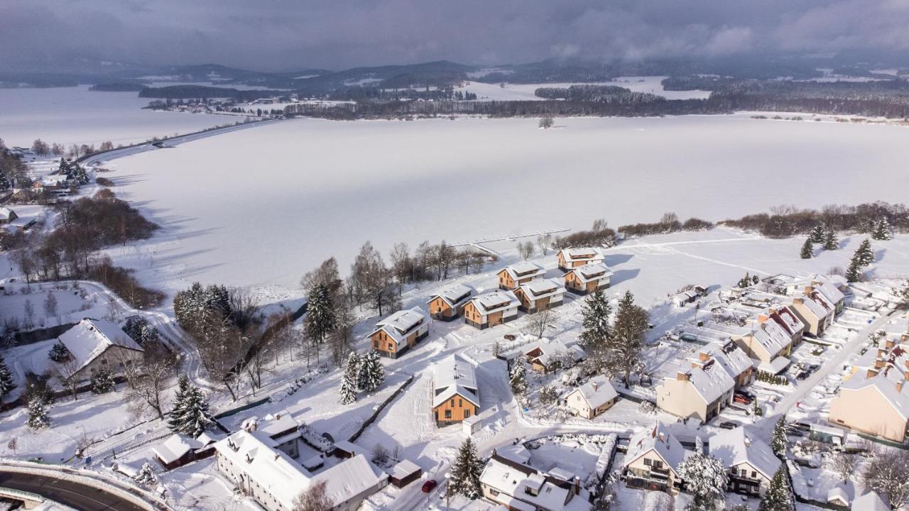 Resort Male Lipno Cerna v Posumavi Bagian luar foto