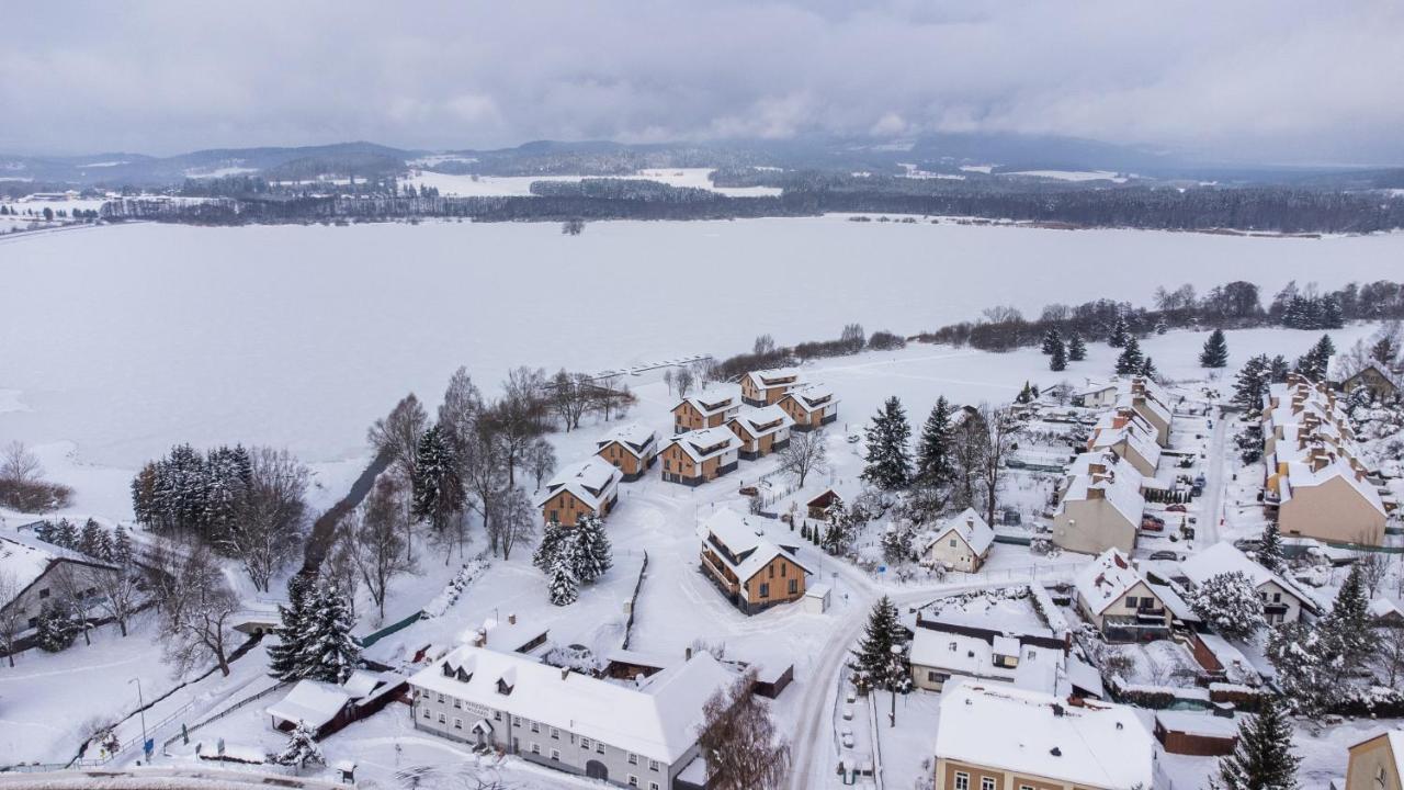 Resort Male Lipno Cerna v Posumavi Bagian luar foto