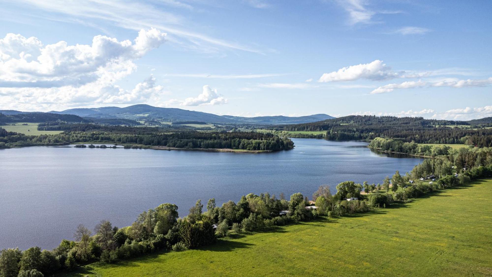 Resort Male Lipno Cerna v Posumavi Bagian luar foto